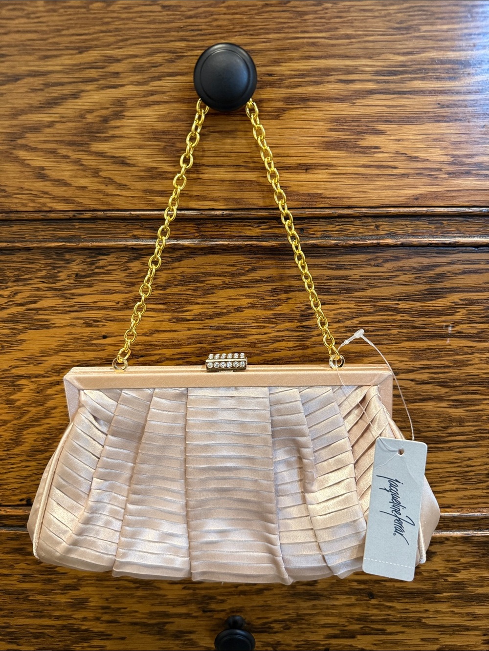 Jacqueline Ferrar Cream Pleated Satin Clutch with Gold Chain NWT champagne